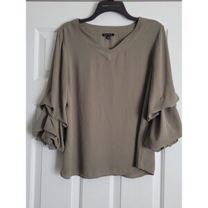 Sami & Jo Women's Olive V-Neck Ruffle Sleeve Blouse Size Small Career Casual